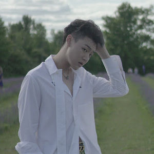 Meet your Posher, Hereis